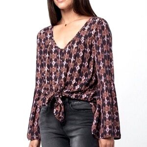 Billabong Geometric Me Knot oversized Lagenlook Bell Sleeve Top Boho Size S
